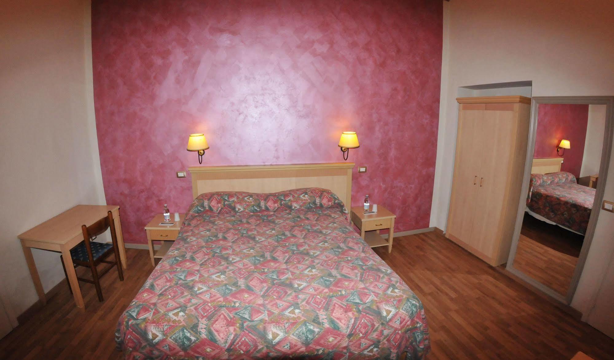 Hhb Hotel Florencie Exteriér fotografie