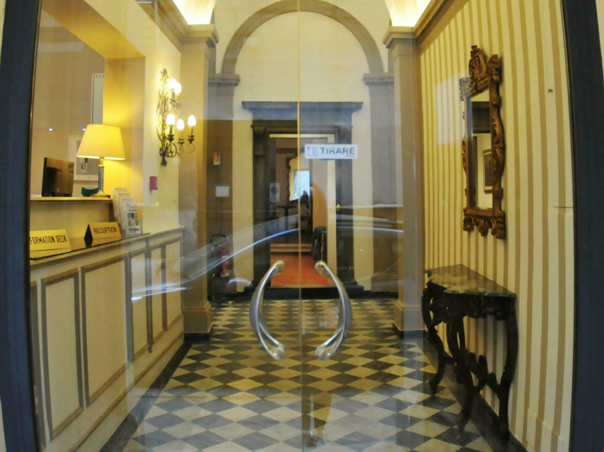 Hhb Hotel Florencie Exteriér fotografie